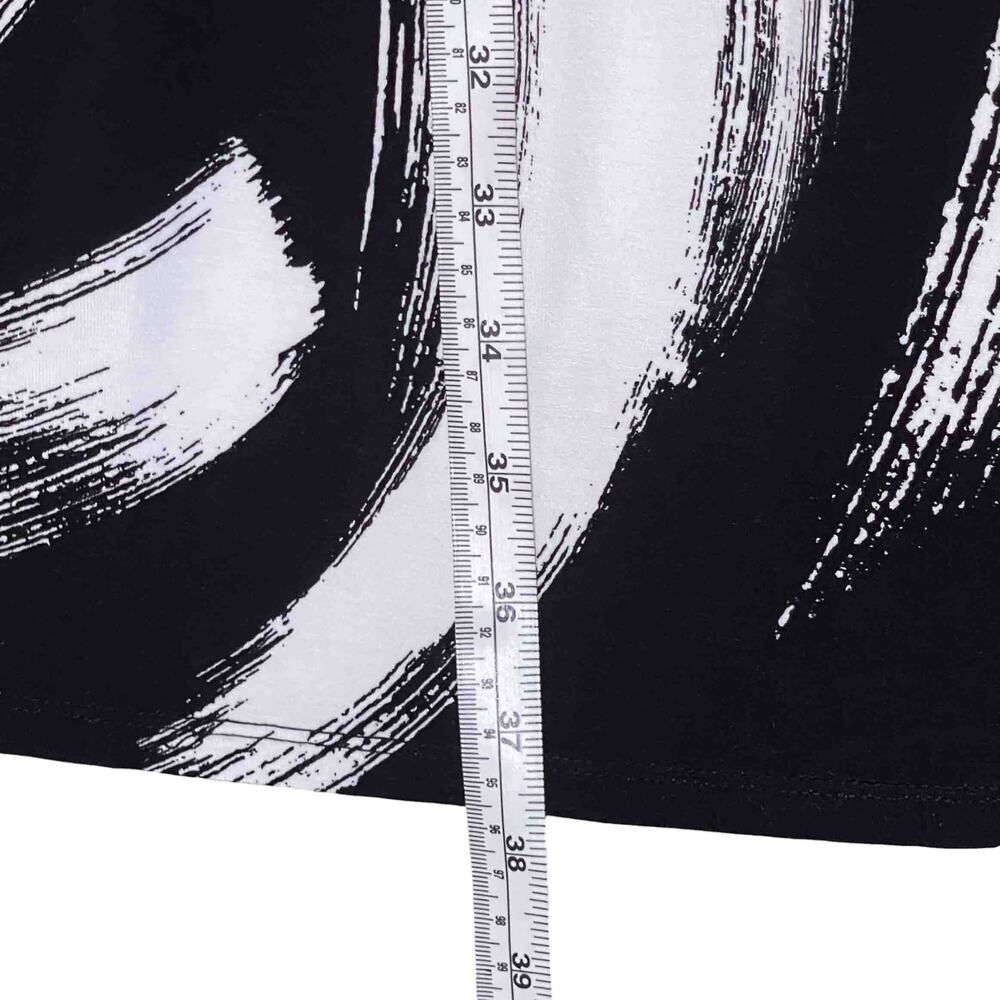 Chico's Classic Pleated Short Dress Size 20 Black White Pockets Printed Casual - Picture 8 of 8